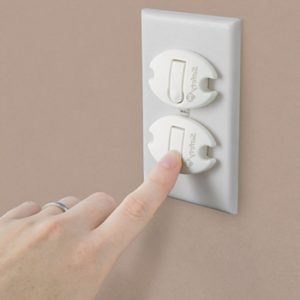 Safety 1st Press n Pull Plug Protectors 