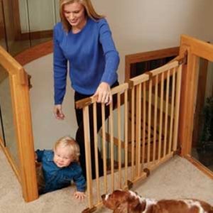 Angle Mount Wood Safeway Gate by Kidco  