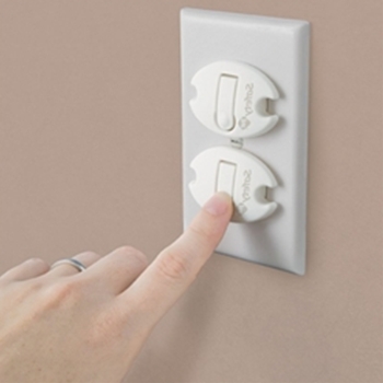 Safety 1st Press n Pull Plug Protectors