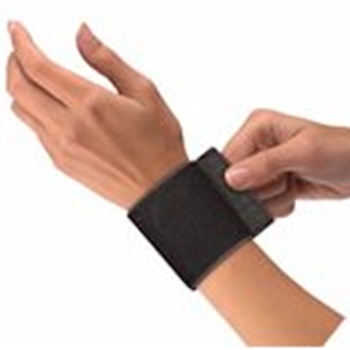 Mueller Wrist Support with Loop Elastic