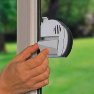 Summer Infant Safe & Secure Sliding Door Lock with Alarm