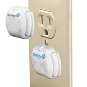Safety 1st Deluxe Press Fit Outlet Plugs
